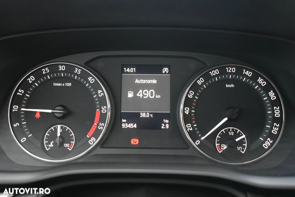 Skoda Octavia 2.0 TDI Ambition - 6