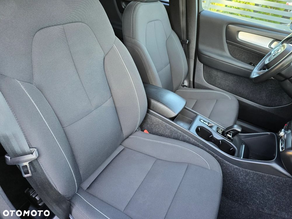Volvo XC 40 - 20