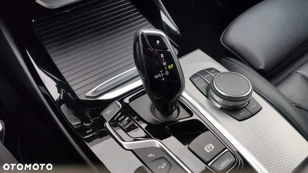 BMW X3 xDrive20d sport - 5