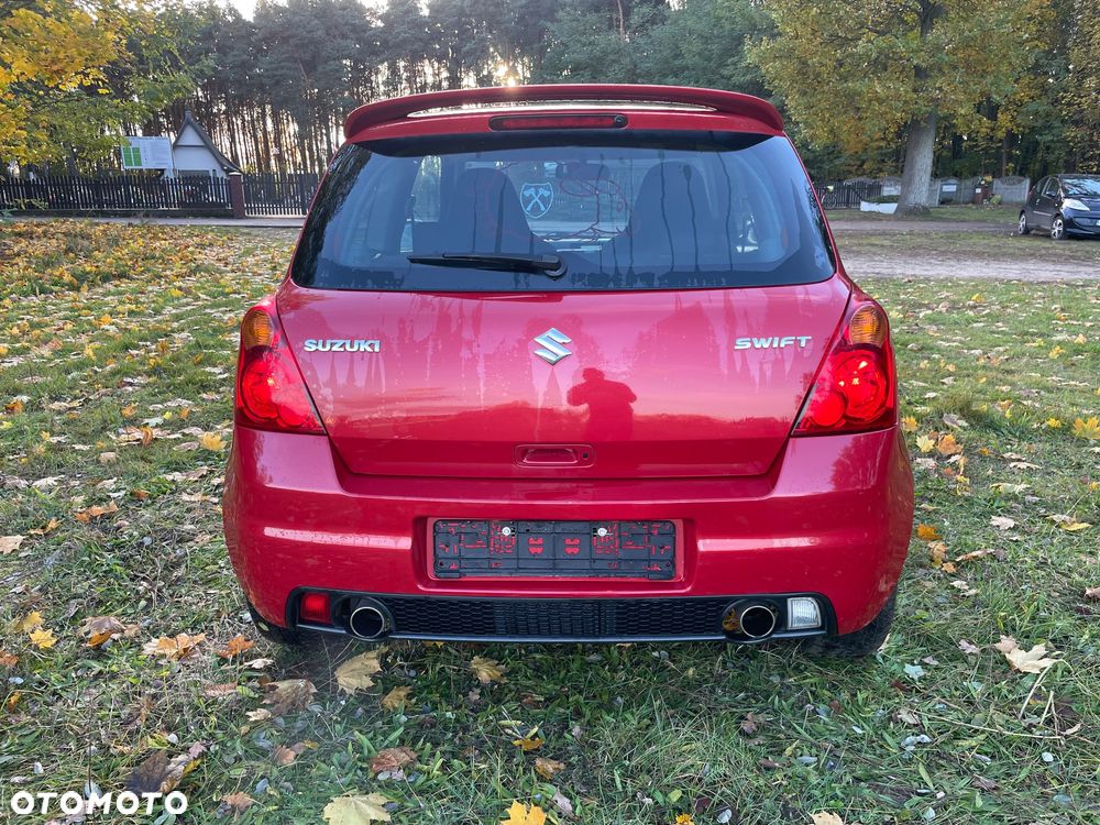 Suzuki Swift 1.6 Sport Rallye N' Style - 8