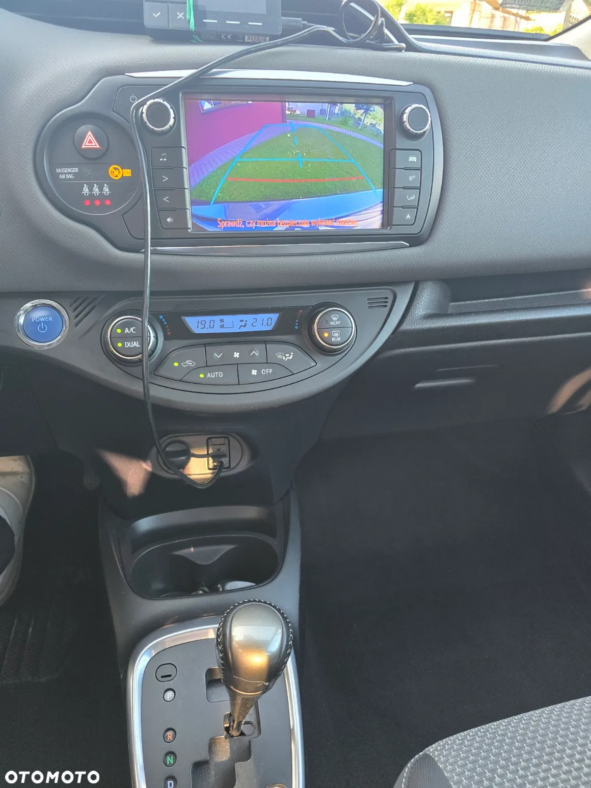 Toyota Yaris - 5