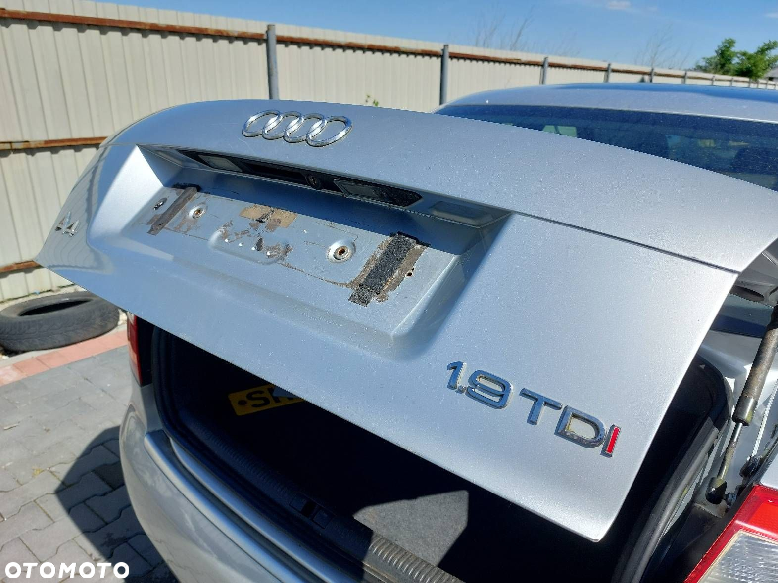 KOMPLETNY TYŁ AUDI A4 B6 SEDAN LY7W KLAPA ZDERZAK LAMPY - 11