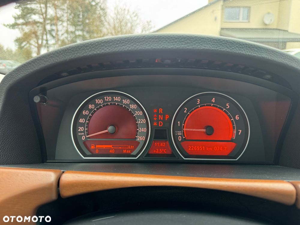 BMW Seria 7 730i L - 15