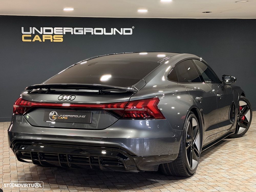Audi RS e-tron GT quattro - 8