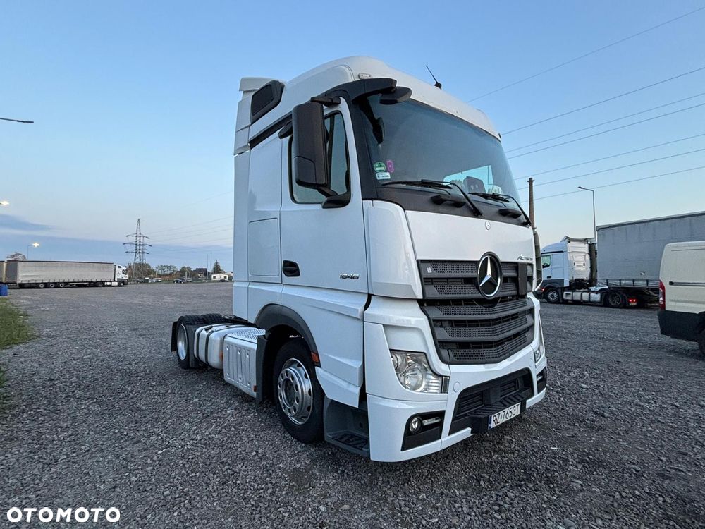 Mercedes-Benz ACTROS - 10