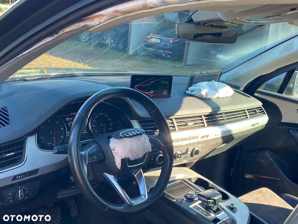 Audi Q7 50 TDI Quattro Tiptronic - 16