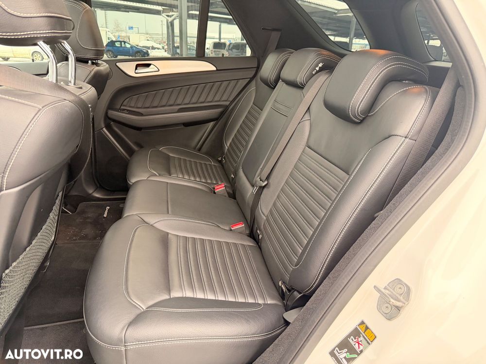 Mercedes-Benz GLE 350 d 4MATIC 9G-TRONIC AMG Line - 28