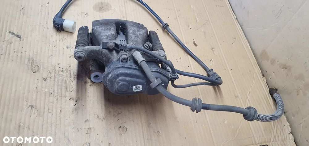 Zacisk hamulcowy prawy tył tylny prawy Mercedes GL X166 W166 AMG - 4