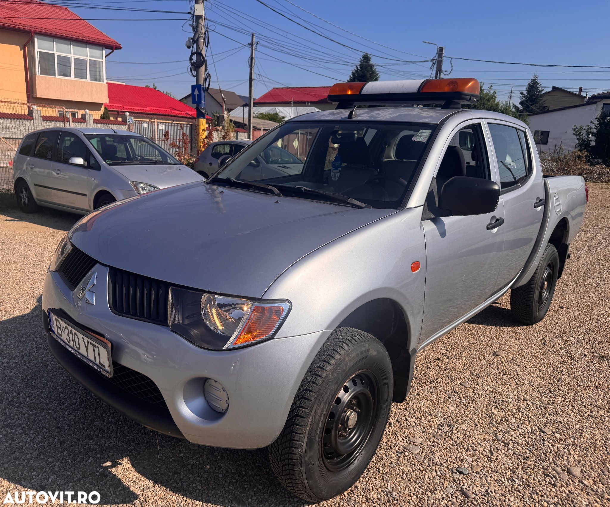 Mitsubishi L200 Double Cab 2.5 DI-D M/T Intense U89 - 1