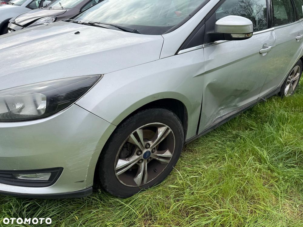 Ford Focus 1.0 EcoBoost Edition - 10