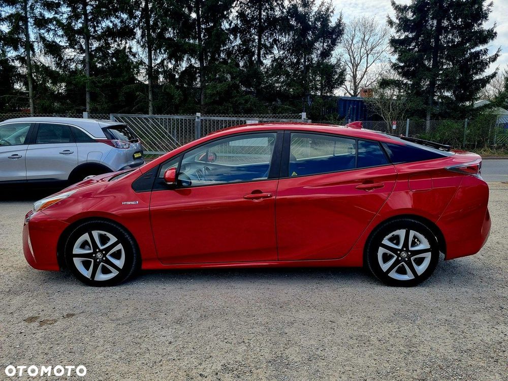 Toyota Prius 1.8 Hybrid Premium - 8