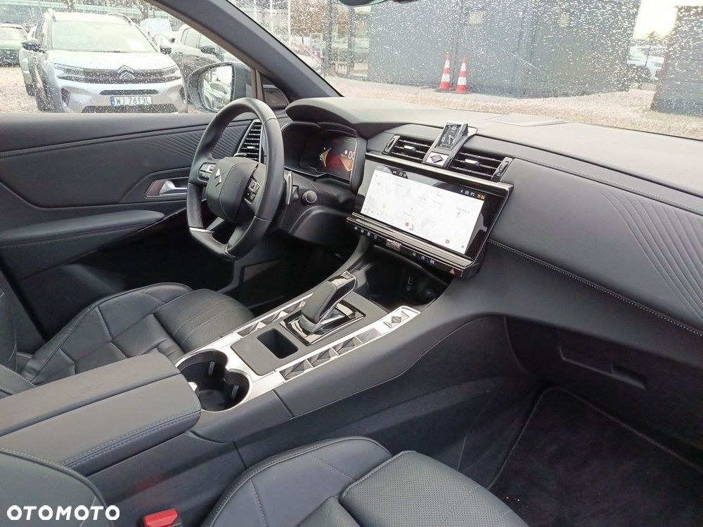 DS Automobiles DS 7 Crossback - 27