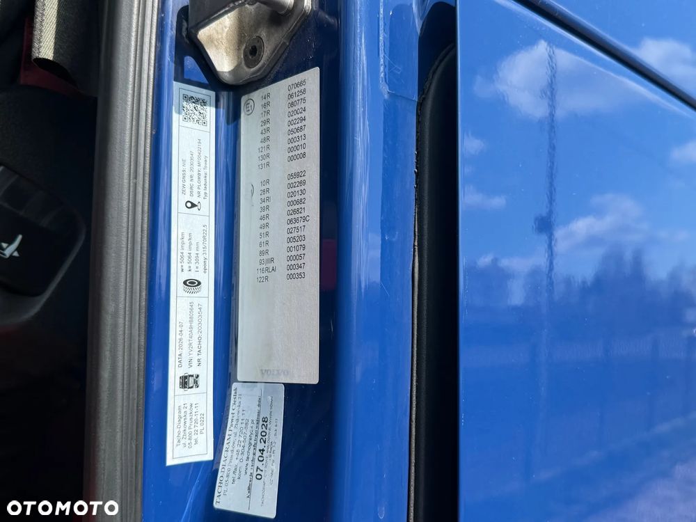 Volvo FH 500 FULL ADR - 31