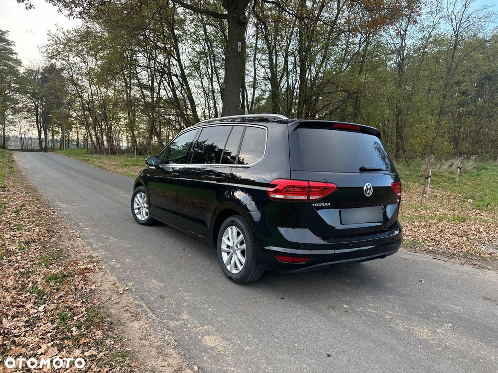 Volkswagen Touran 1.6 TDI BMT Comfortline - 9