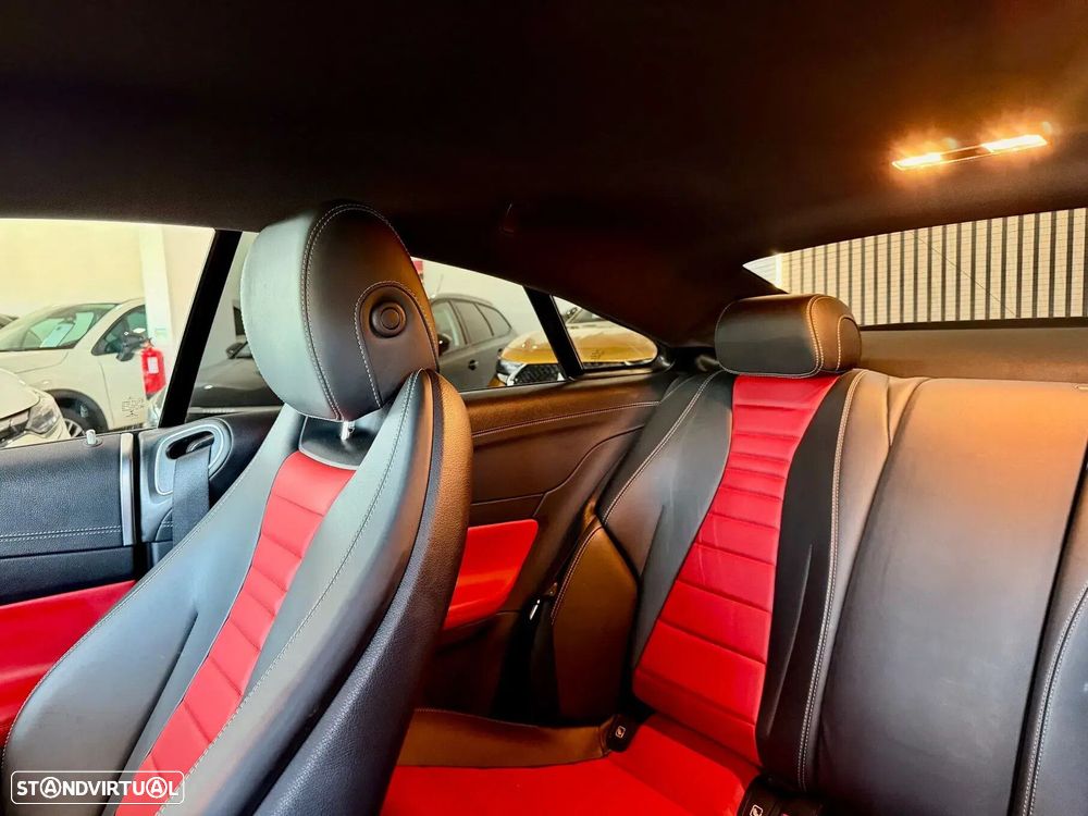 Mercedes-Benz E 220 d AMG Line - 5