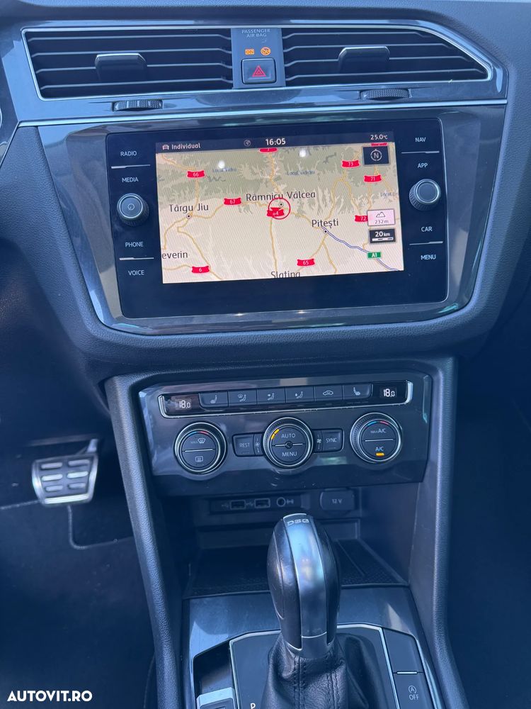 Volkswagen Tiguan 2.0 TDI DPF DSG 4Mot Comfortline - 18