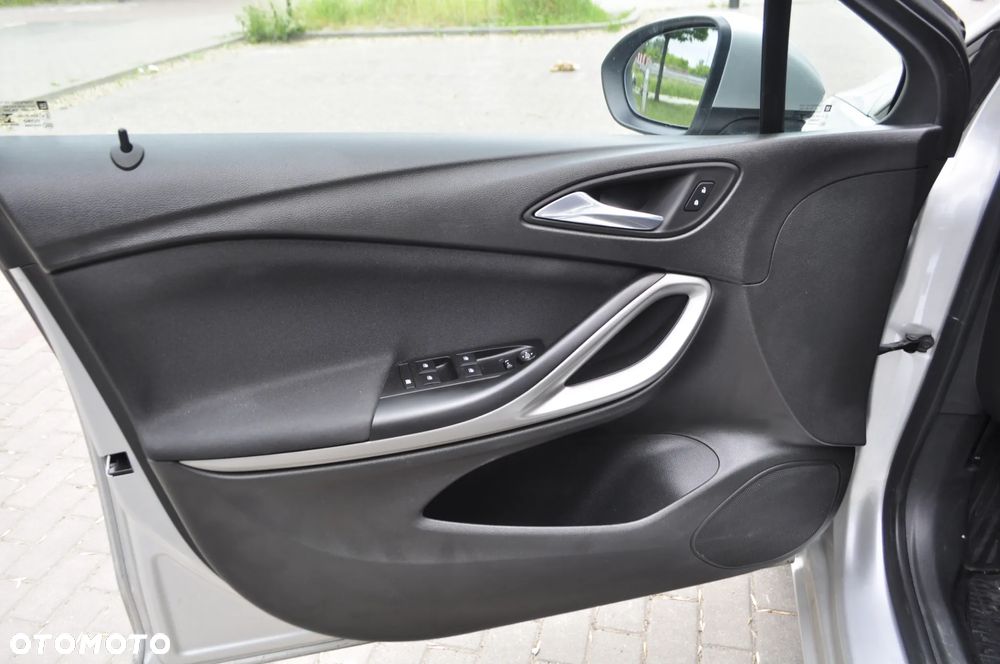 Opel Astra 1.5 CDTI S&S - 9