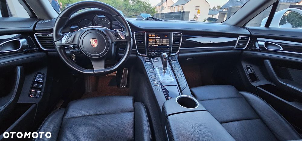 Porsche Panamera 4 - 4