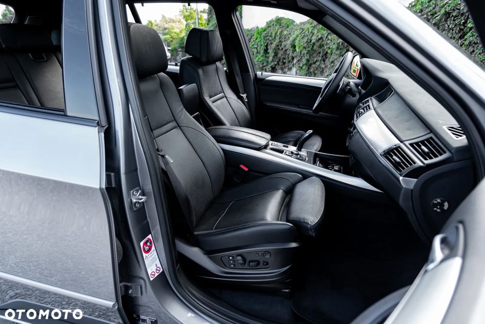BMW X5 M M50d - 26