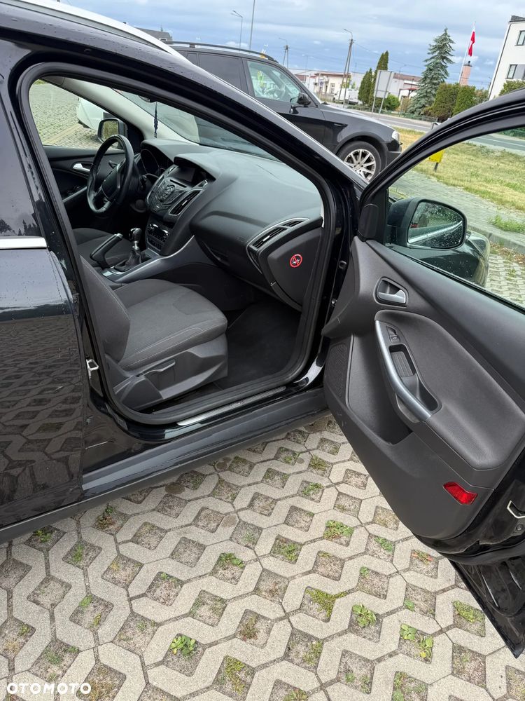 Ford Focus 1.6 TDCi ECOnetic 88g Start-Stopp-System Trend - 11