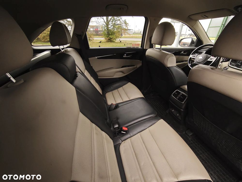 Kia Sorento 2.0 CRDI L - 23