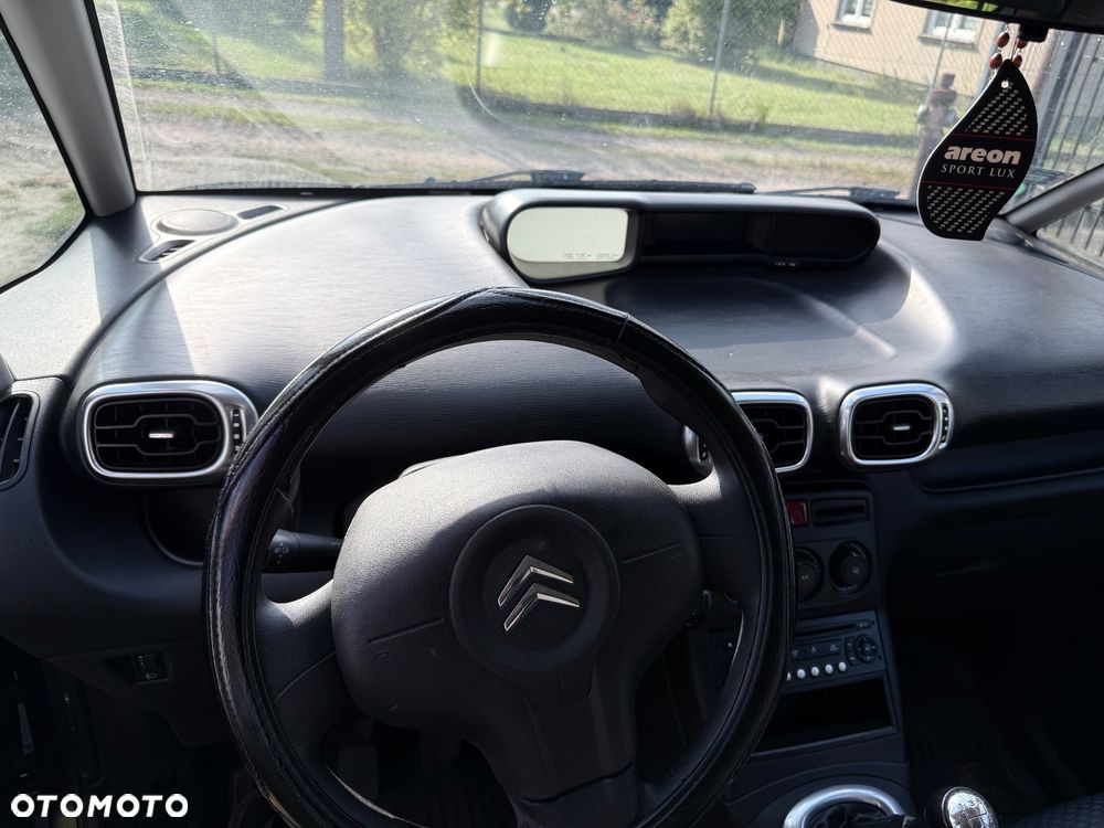 Citroën C3 Picasso 1.4i Attraction - 1