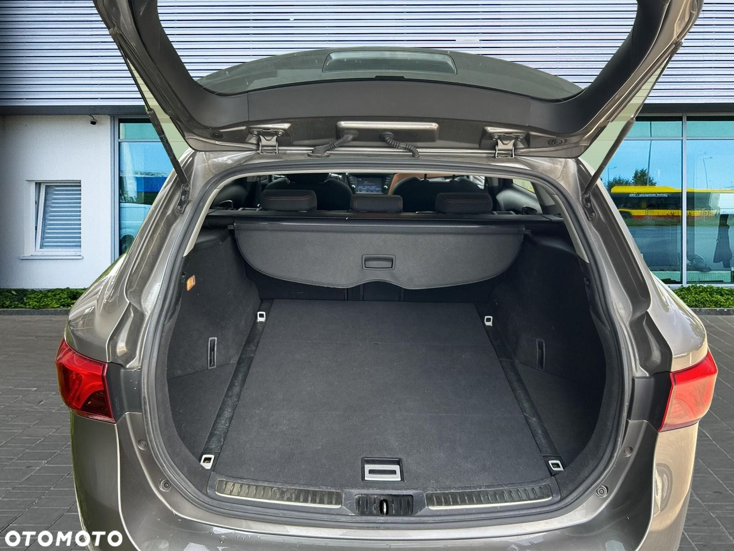 Toyota Avensis - 27
