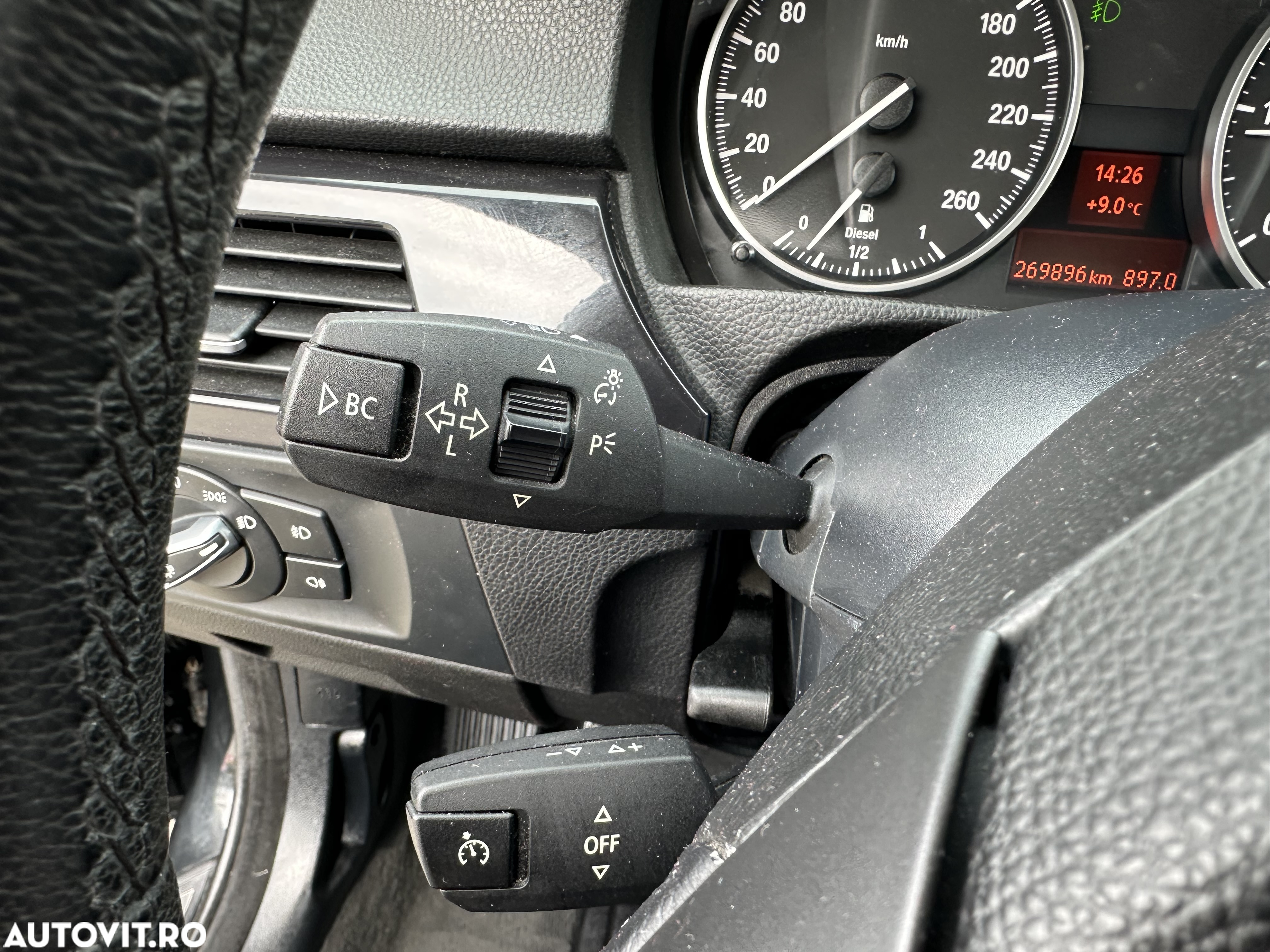 BMW Seria 3 320d xDrive DPF Touring - 16