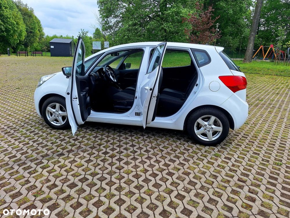 Kia Venga 1.6 M - 14