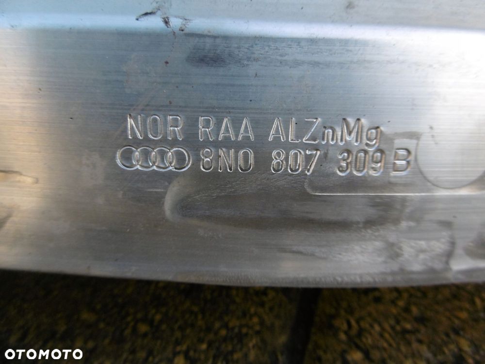 audi tt 8n0 - belka tylna - 4