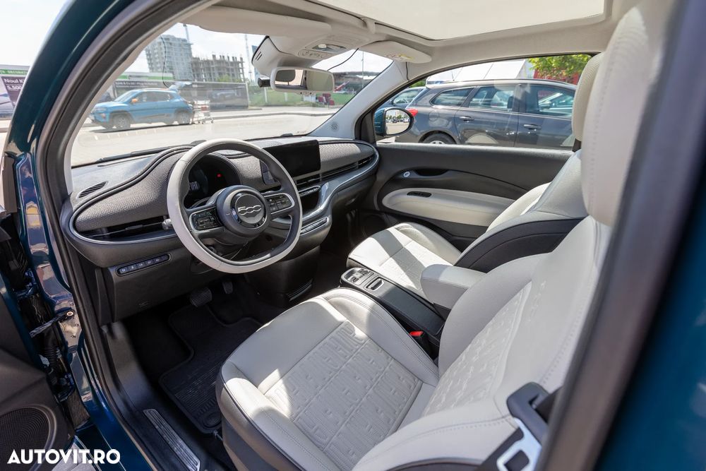 Fiat 500E La Prima - 9