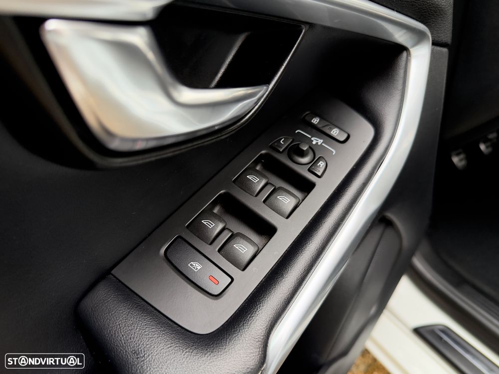 Volvo V40 D4 RDesign - 36