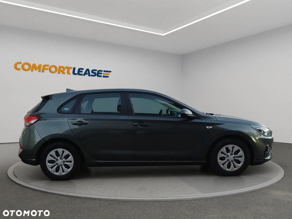 Hyundai i30 1.5 DPI Classic + - 2