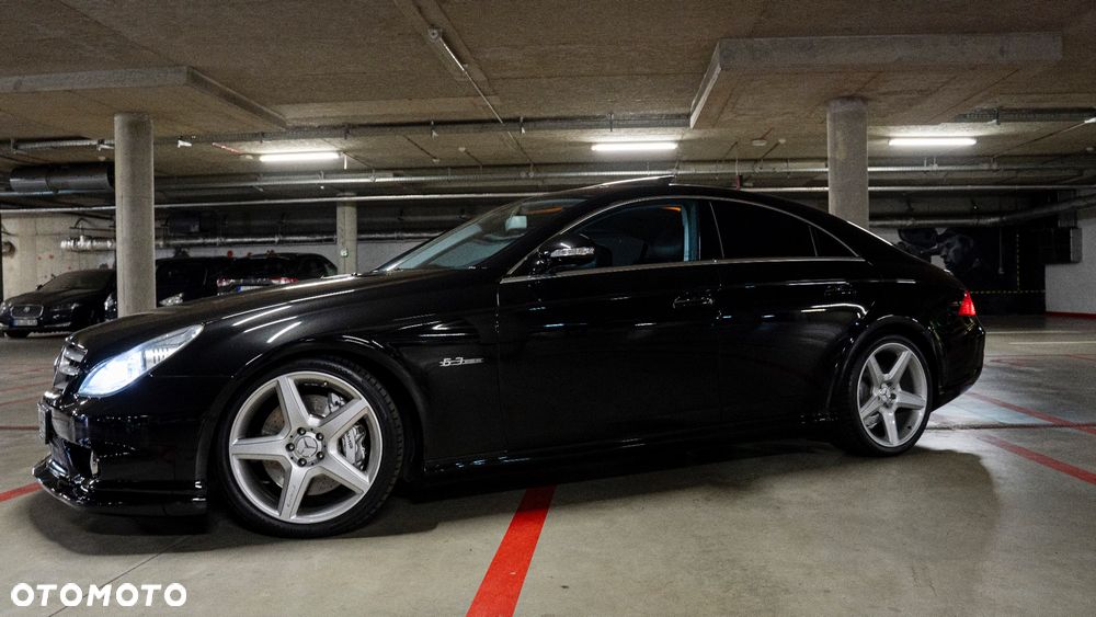 Mercedes-Benz CLS 63 AMG 7G-TRONIC - 19