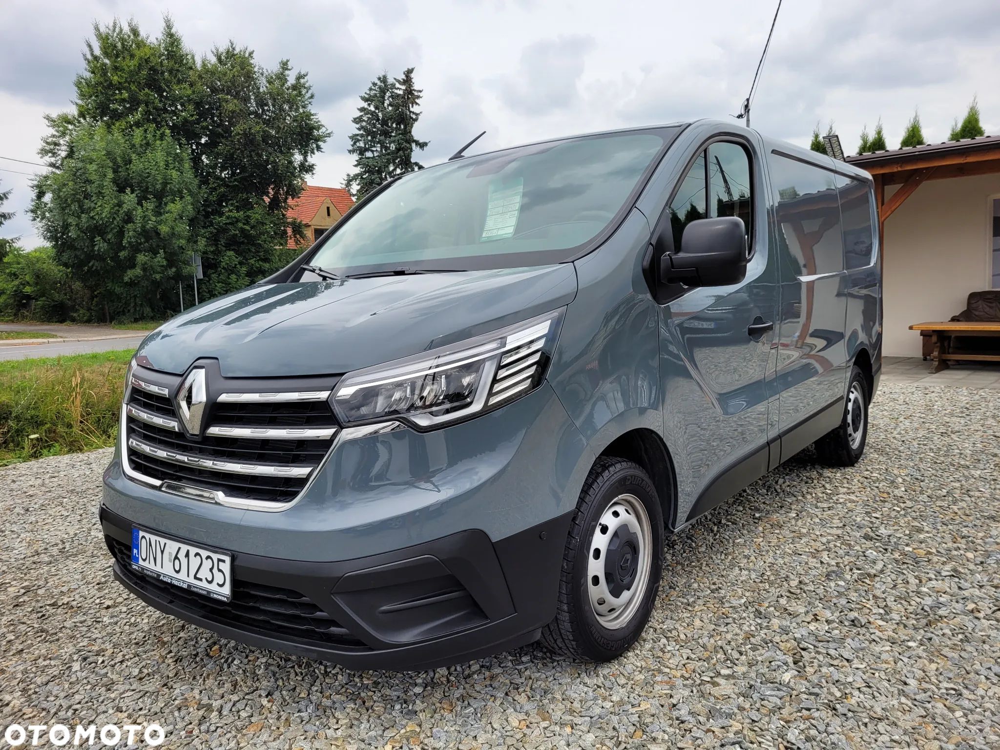 Renault TRAFIC - 1