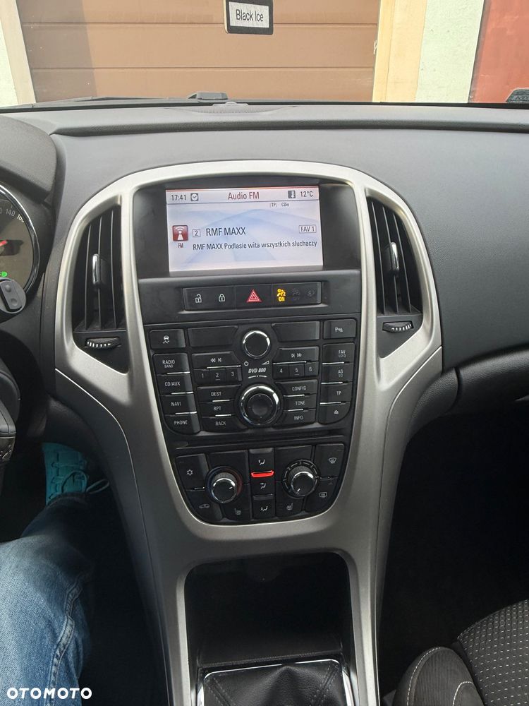 Opel Astra 1.6 Cosmo - 10