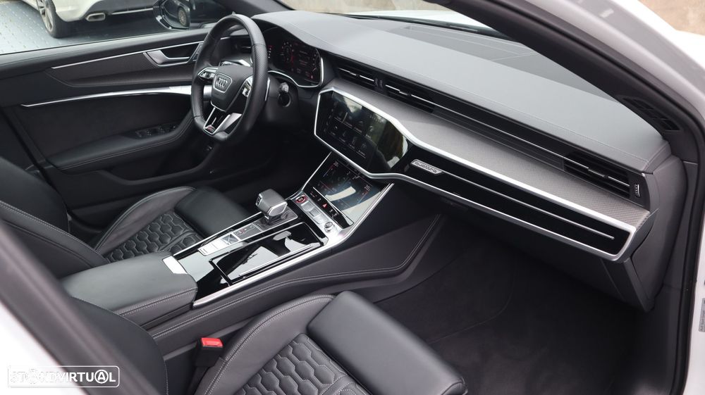 Audi RS6 Avant 4.0 TFSI quattro Tiptronic - 25