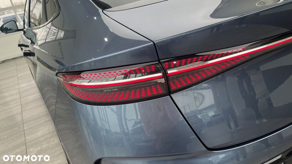 BYD Seal - 17