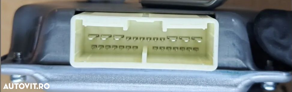 ECU calculator modul confort cod: 38885-86R20 - 4
