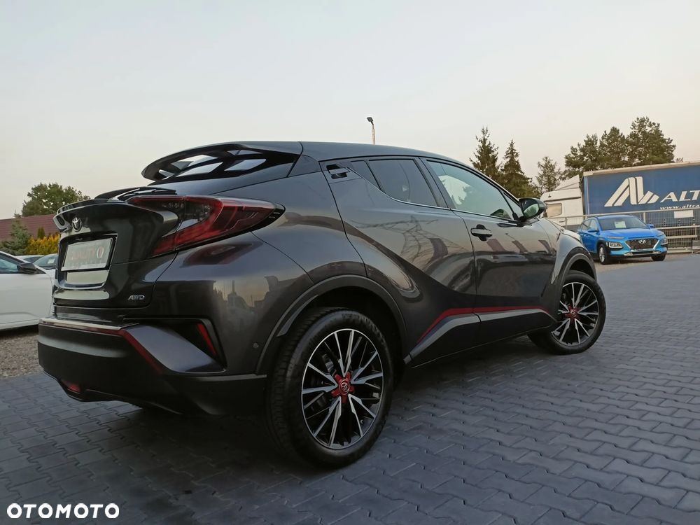Toyota C-HR - 10