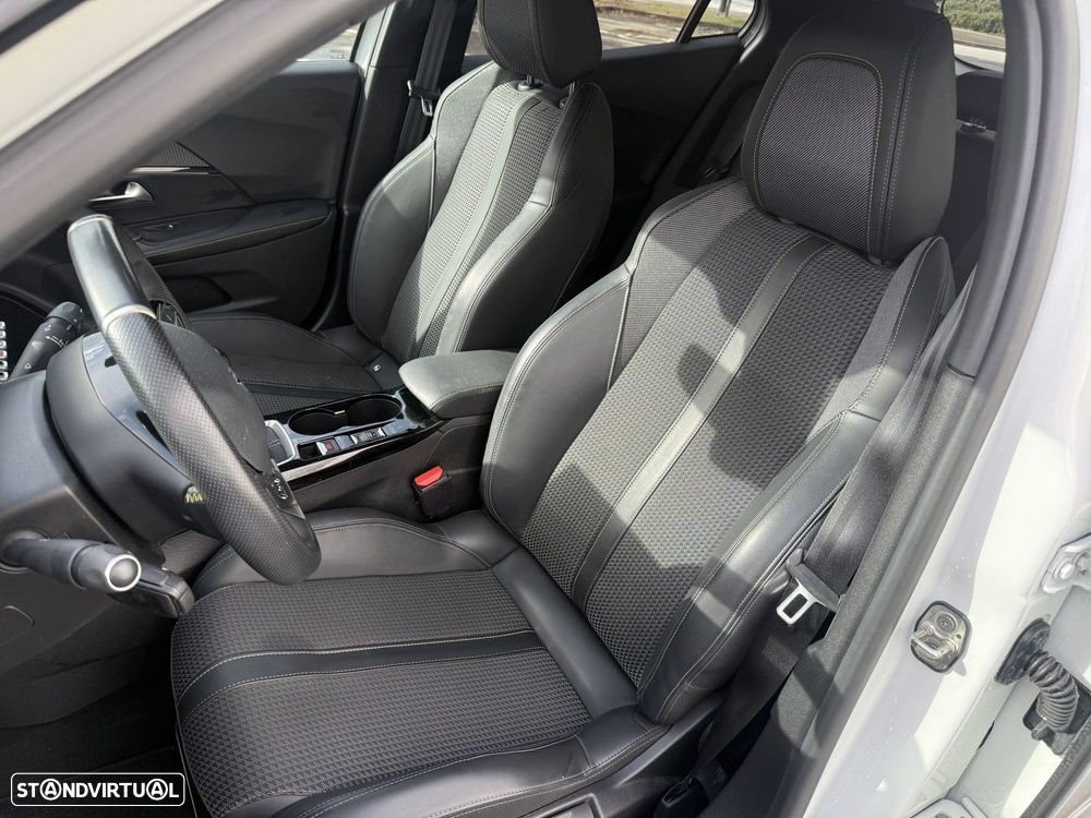 Peugeot 2008 1.5 BlueHDi GT Line - 14
