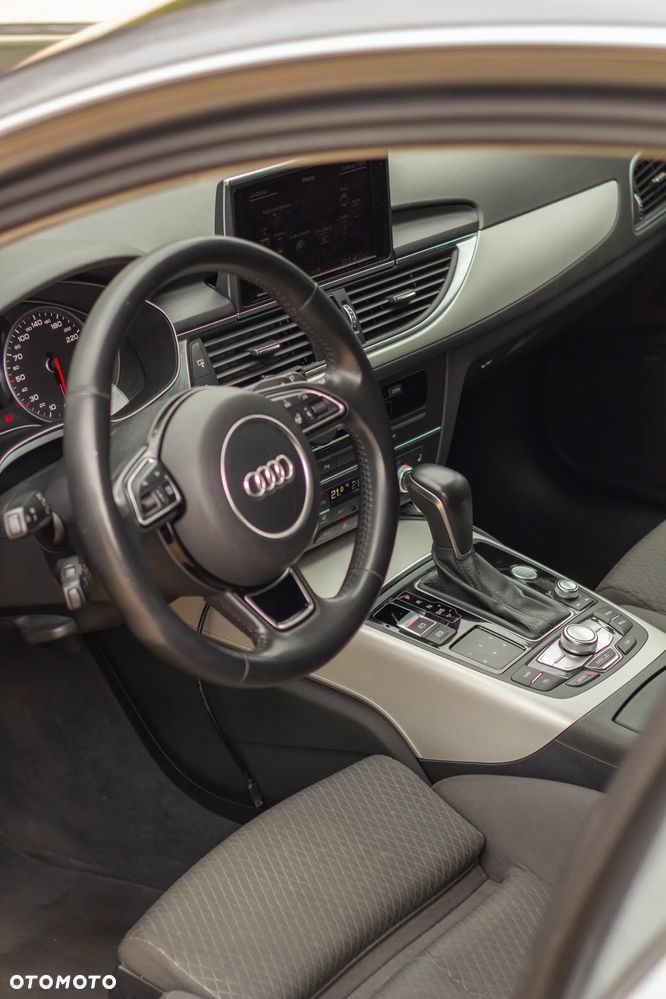 Audi A6 Avant 2.0 TDI Ultra S tronic - 17