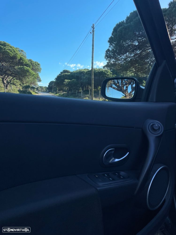 Renault Clio 1.2 16V Dynamique - 11