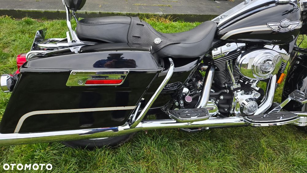 Harley-Davidson Touring Road King - 19