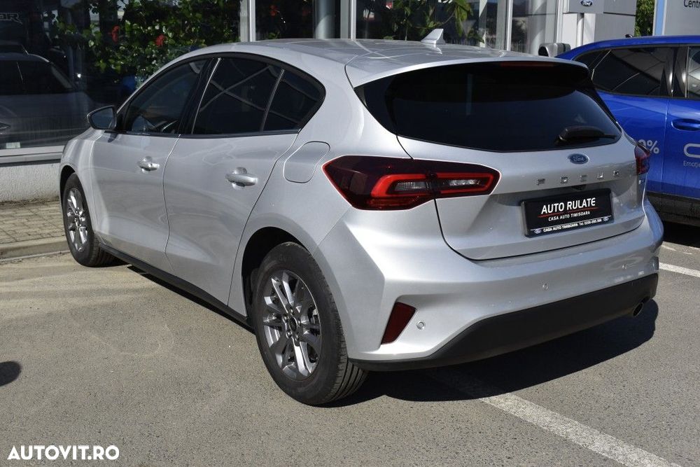 Ford Focus - 5