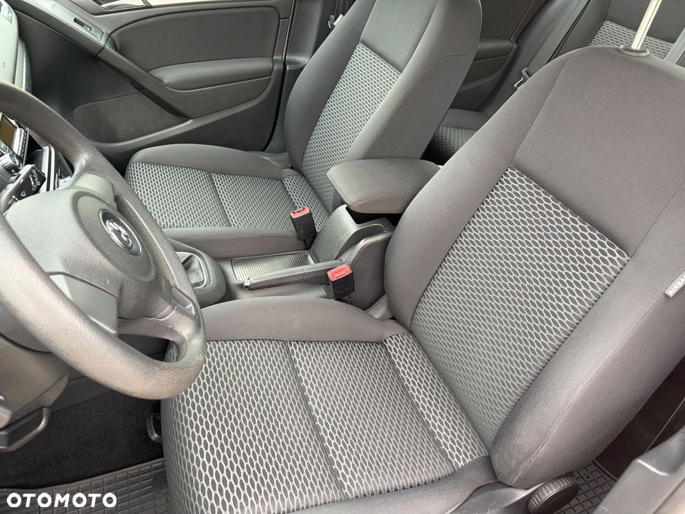 Volkswagen Golf 1.6 Trendline - 10