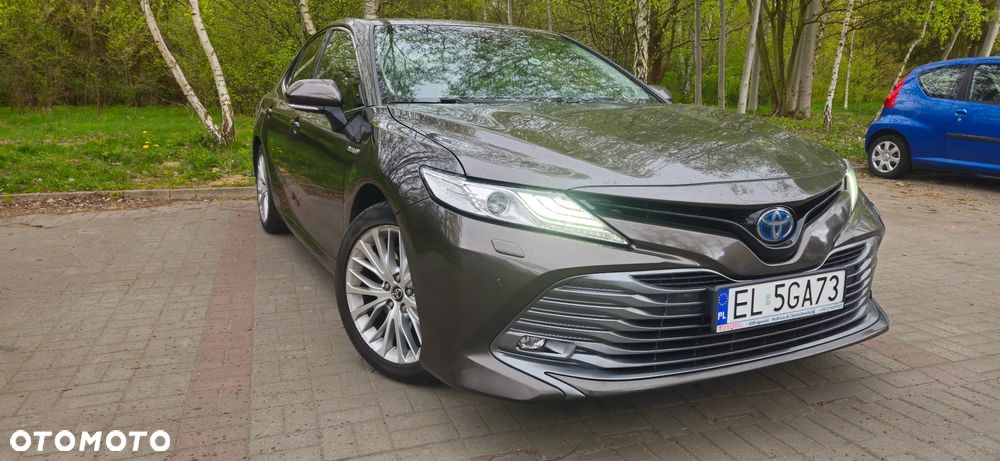 Toyota Camry 2.5 Hybrid Executive CVT - 3
