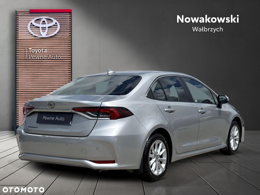 Toyota Corolla - 3