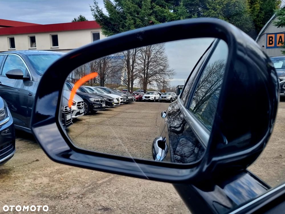 Volvo V90 D4 Geartronic Inscription - 32