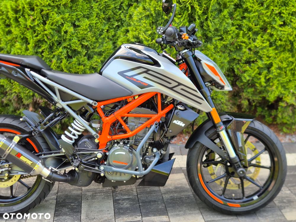 KTM Duke 125 - 9